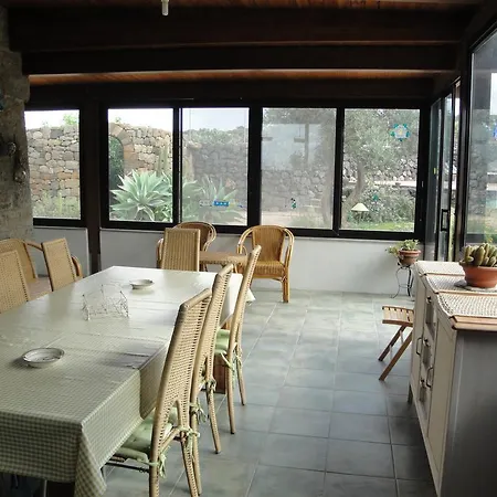 Holiday home Dammusi Bernardo