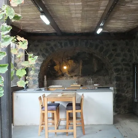 Dammusi Bernardo Pantelleria