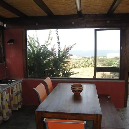 Dammusi Bernardo Pantelleria